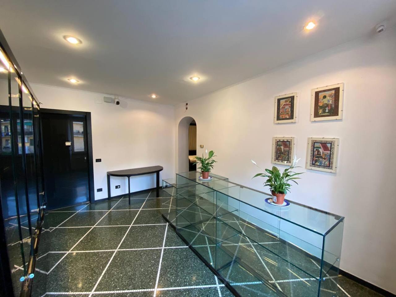 Martel Rooms - Genova Centro Brignole Экстерьер фото