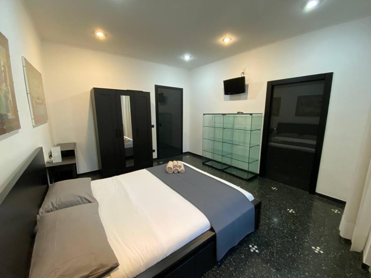Martel Rooms - Genova Centro Brignole Экстерьер фото
